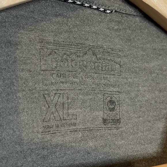 Patagonia Capilene Baselayer grey athletic shirt sleeve tee sz XL - Picture 2 of 10